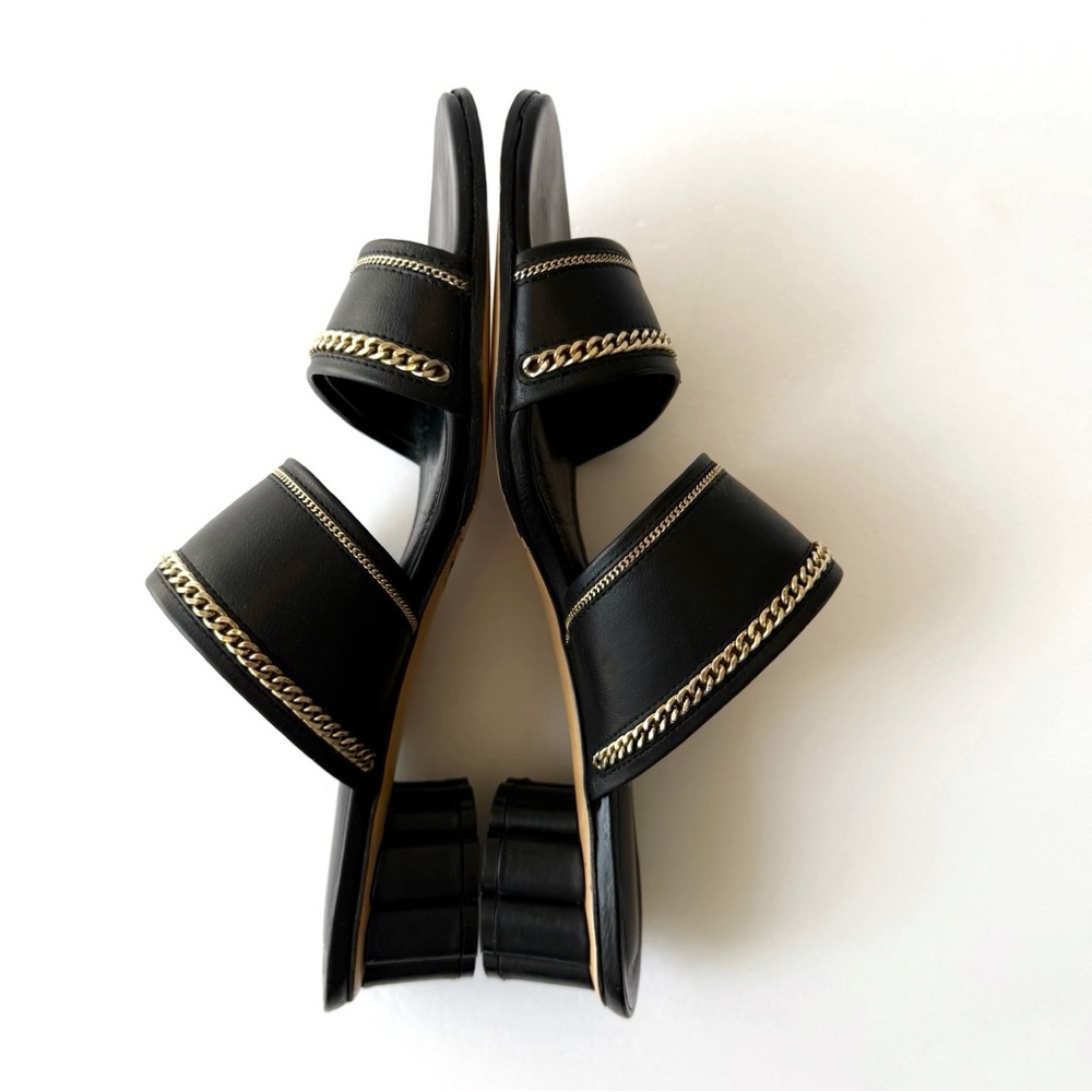 SALVATORE FERRAGAMO BELLUNO BLACK LEATHER
GOLD CHAIN SLIDE SANDAL FLOWER HEELS - Picture 5 of 9